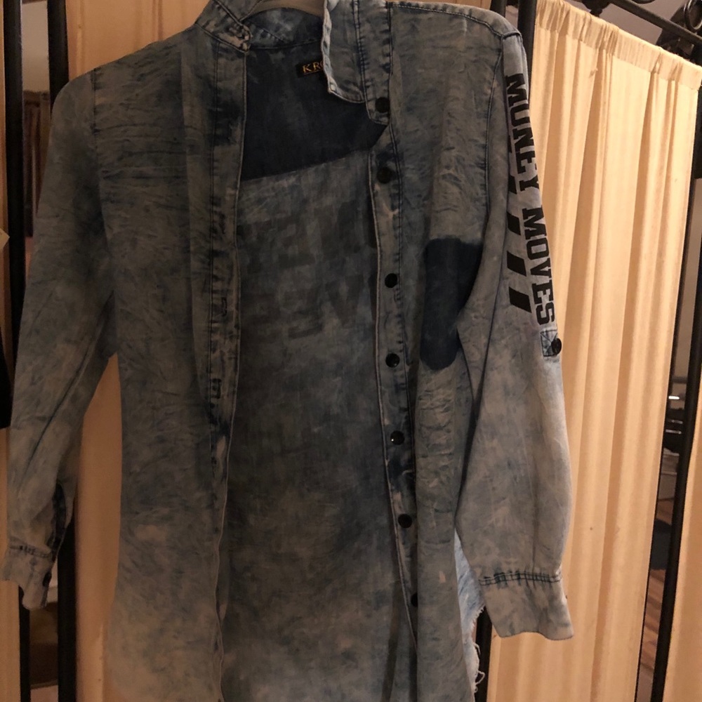 Long sleeve jean jacket